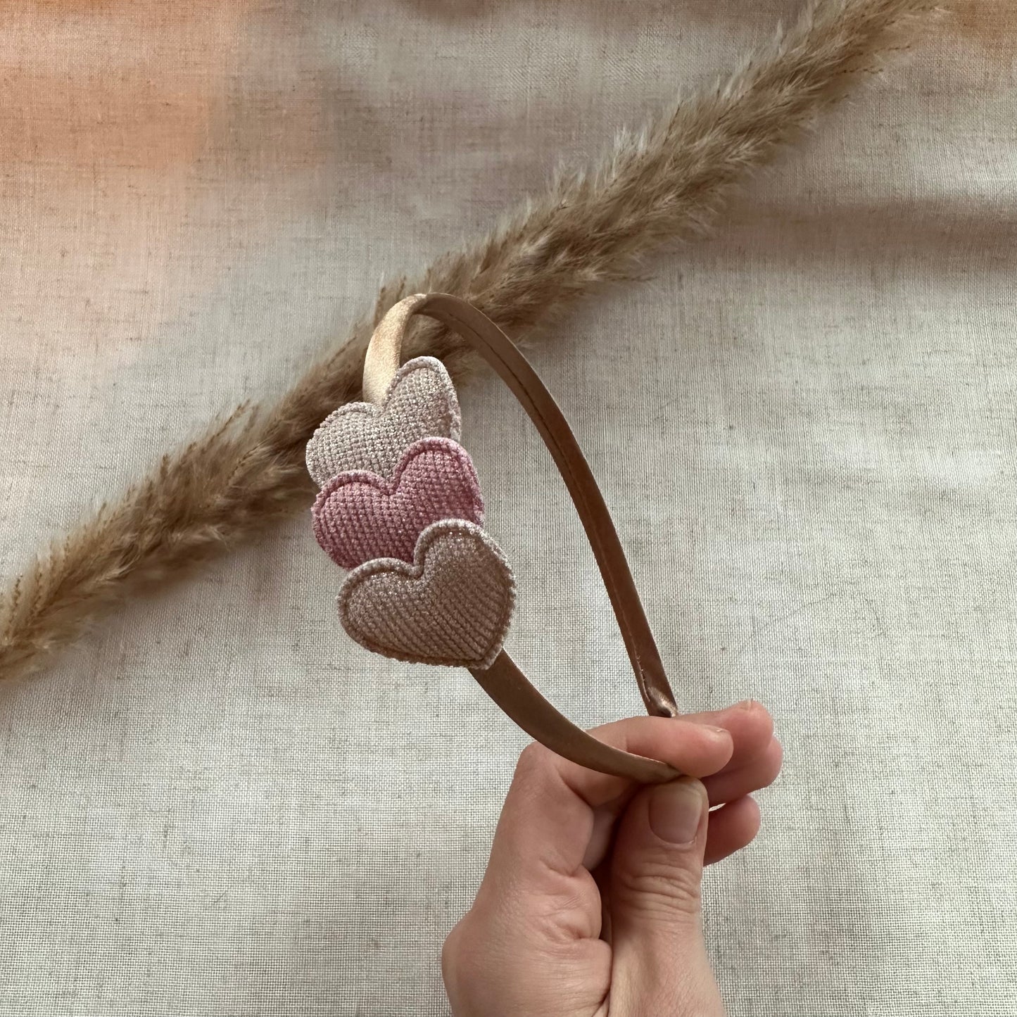 Diadeem | nude hearts