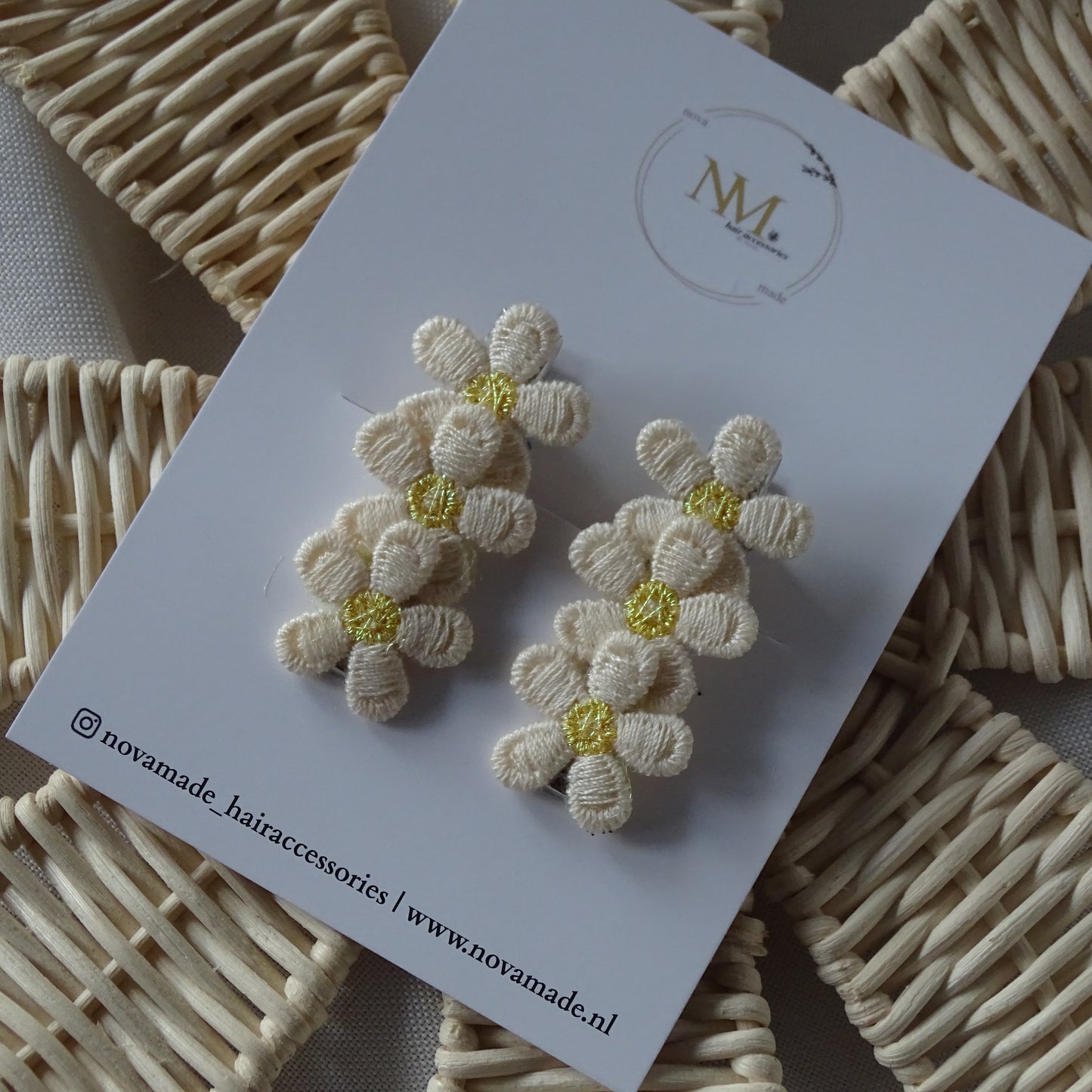 Alligator | set - little white daisy