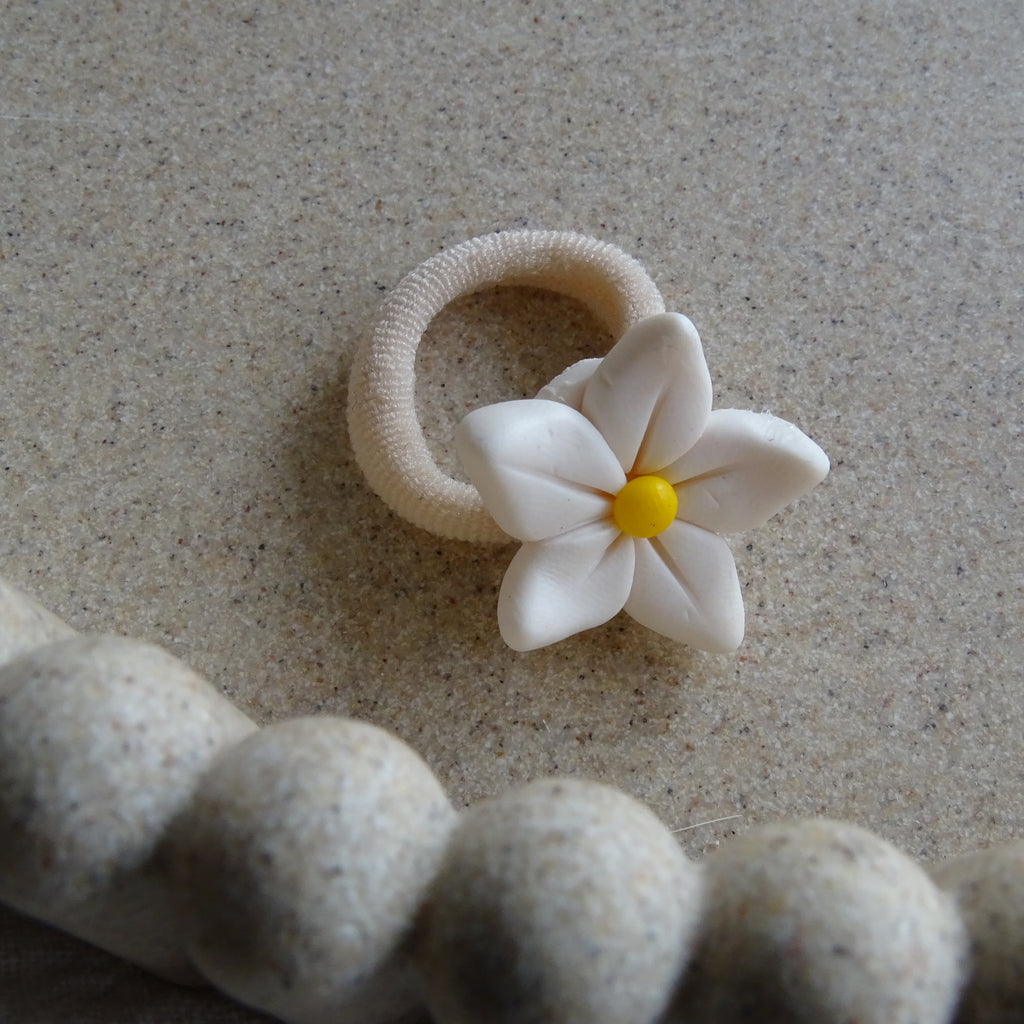 Elastiek | white flower