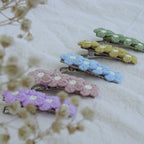Alligator | fluffy flowers